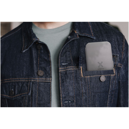 Caricabatterie da viaggio wireless 3 in 1 pieghevole da 15 W Xtorm XWF31