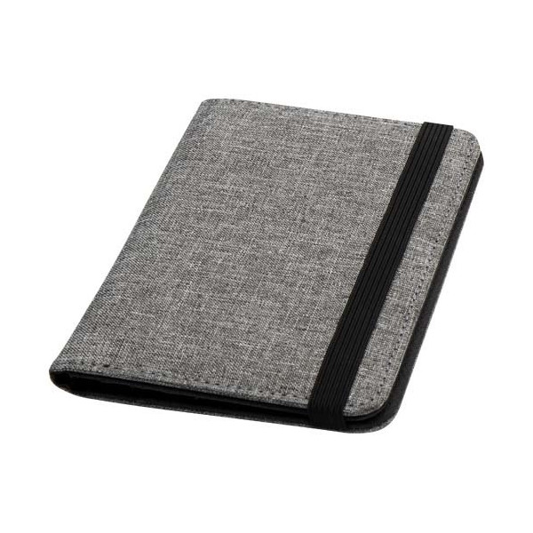 Portapassaporto in PET riciclato certificato...