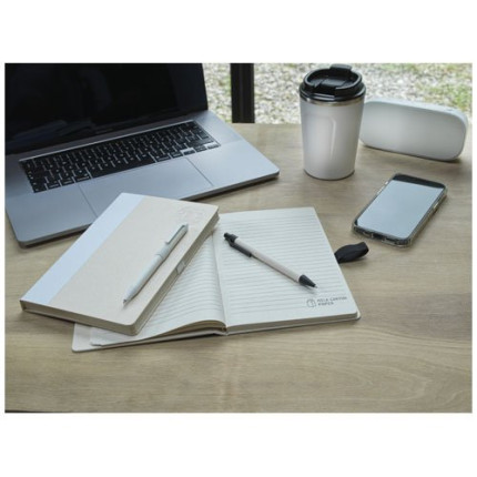 Set blocco note formato A5 e penna a sfera Dairy Dream realizzati con cartoni del latte riciclati