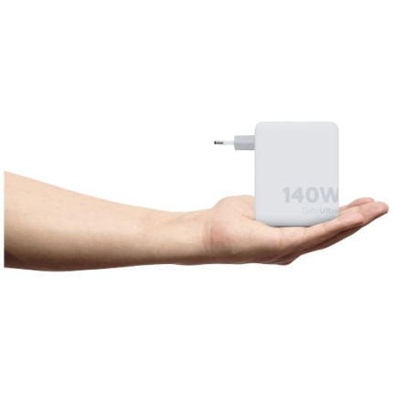 Caricabatterie da viaggio da 14 0W con cavo USB-C PD da 240 W Xtorm XVC2140 GaN Ultra